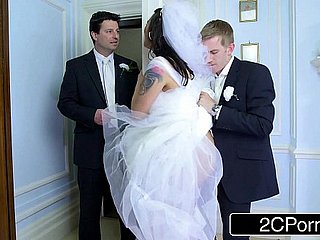 Tetona húngaro novia-a-ser Simony Diamond folla a su mejor hombre del esposo