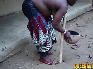 چیف میں نے اجنبی پکڑ لیا جو عوام میں میری بڑی ماں کو اتارنا fucking ہے