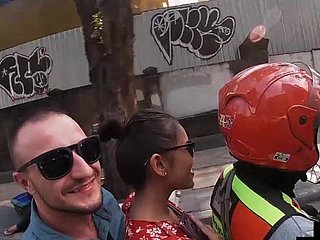 Bangkok'ta bir günde amatör çift