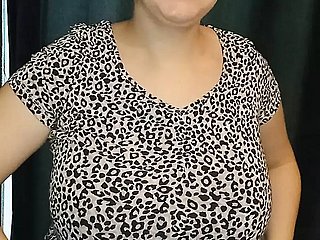 Togli arctic camicetta e il reggiseno