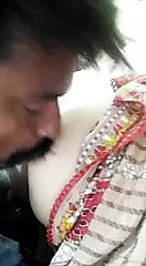 بڑی چھاتی ایشین