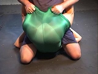 Gulat Penghinaan Seksual 0001