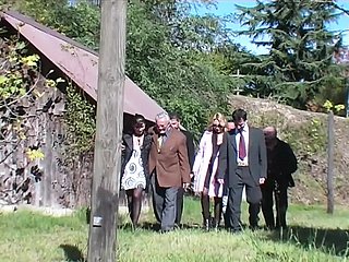 Outing up famiglia underbrush figliastra arrapata! (Film completo)