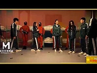 イカゲーム中国語AVモデル