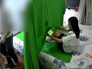 Footjob Tirai Hijau Cina - Amy di belakang tabir - Menutup tirai tingkap pada 24 minit untuk tidak ditangkap!