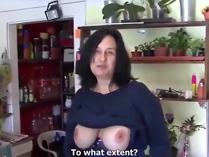 كبير الثدي الناضجة المال الجنس متجر زهور