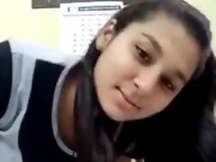 بنگالی دیسی لڑکی فیس بک لائیو