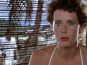 Sylvia Kristel ile Farewell Emmanuelle (1977)