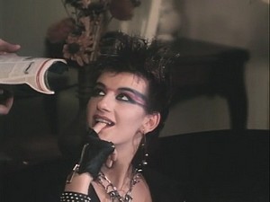 Shes As a result Awe-inspiring - 1985 (Восстановлен)