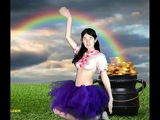 Alexandria Wu'nun başrol oynadığı Rainbow Dreams