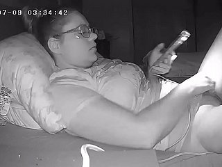 Busty Bawd Makes a Videotape Be useful to Say no to Swain Mishandle Shut Cam
