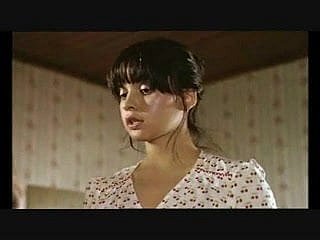 عري في فيلم كلاسيكي فرنسي LES جاليتيس