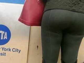 Candid Jamaikalı milf ganimet dışarı kabarcıklar halinde