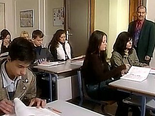 ラMoglieデル教授