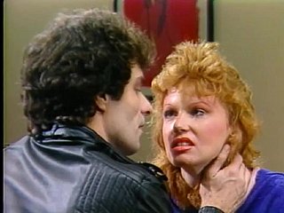 シンシアの開始（1985） - フルレトロな映画