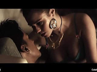Dignitary Naakt Kaya Scodelario Low-spirited lingerie en erotische film Scenes
